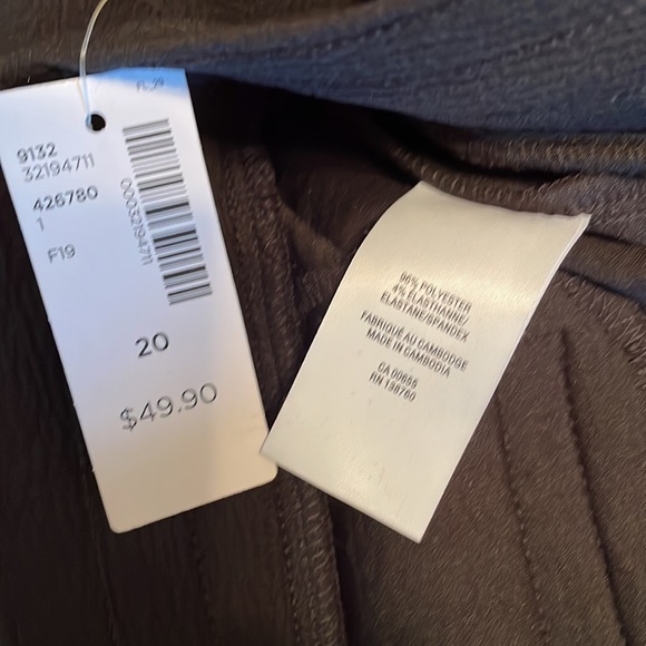Reitmans pants size 20 NWT - Picture 3 of 3